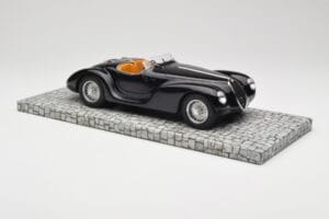 Alfa Romeo 6C 2500 SS Corsa Spider Črn Minichamps 1:18 107120231 Kovina – slika 4 od 6
