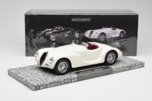 Alfa Romeo 6C 2500 SS Corsa Spider Bel Minichamps 1:18 107120232 Smola – slika 6 od 6