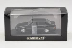 Alfa Romeo 75 3.0 V6 Črna Minichamps 1:43 403120463 Kovina – slika 4 od 4