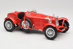 Alfa Romeo 8C 2300 Monza Rdeč Bburago 1:18 3014 Kovina – slika 4 od 6