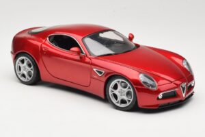 Alfa Romeo 8C Competizione Rdeč Bburago 1:18 18-11021 Kovina – slika 6 od 8