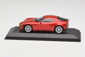 Alfa Romeo 8C Competizione Alfa Rdeč Minichamps 1:43 403120523 Kovina