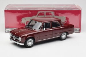 Alfa Romeo Giulia 1300 Temno Rdeč Minichamps 1:18 180120906 Kovina – slika 8 od 8