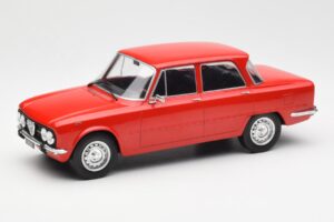 Alfa Romeo Giulia Nuova Super Rdeč MCG 1:18 MCG18145 Kovina
