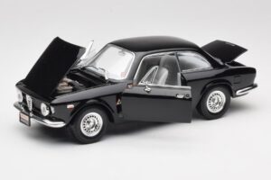 Alfa Romeo Giulia Sprint GTA Črn Road Signature 1:18 92348 Kovina – slika 2 od 8