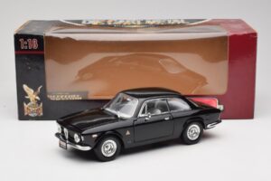 Alfa Romeo Giulia Sprint GTA Črn Road Signature 1:18 92348 Kovina – slika 8 od 8