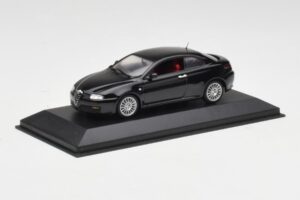 Alfa Romeo GT Črn Minichamps 1:43 400120320 Kovina – slika 2 od 4