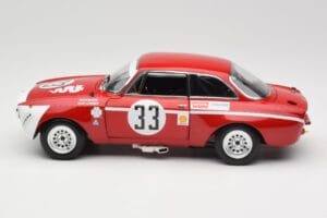 Alfa Romeo GTA 1300 Junior #33 T. Hezemans / G. van Lennep Hezemans Jarama 1972 Minichamps 1:18 100721233 Kovina – slika 4 od 8