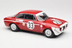 Alfa Romeo GTA 1300 Junior #33 T. Hezemans / G. van Lennep Division 1 Winners 4 Hours of Jarama 1972 Minichamps 1:18 15572123 – slika 4 od 6