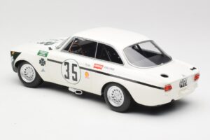 Alfa Romeo GTA 1300 Junior #35 C. Colzani / Pooky / G. Venturi 4 Hours of Jarama 1972 Minichamps 1:18 155721235 Kovina – slika 5 od 6