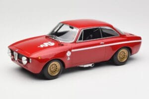 Alfa Romeo GTA 1300 Junior Rdeč Minichamps 1:18 155120020 Kovina