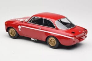 Alfa Romeo GTA 1300 Junior Rdeč Minichamps 1:18 155120020 Kovina – slika 5 od 6