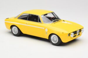 Alfa Romeo GTA 1300 Junior Rumen Minichamps 1:18 155120024 Kovina – slika 2 od 6