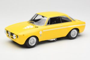 Alfa Romeo GTA 1300 Junior Rumen Minichamps 1:18 155120024 Kovina