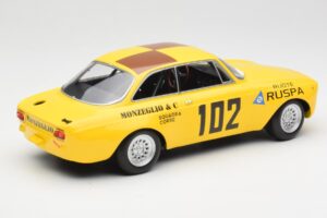Alfa Romeo GTA 1300 #102 Squadra Corse R. Zanetti / M. Ruspa / Monzeglio Targa Florio 1971 Minichamps 1:18 155711202 Kovina – slika 2 od 6