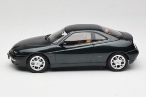 Alfa Romeo GTV 916 Coventry Green Metallic Norev 1:18 187842 Kovina – slika 3 od 6