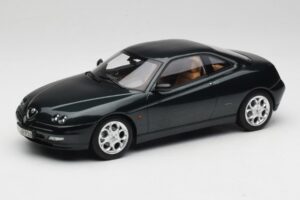 Alfa Romeo GTV 916 Coventry Green Metallic Norev 1:18 187842 Kovina