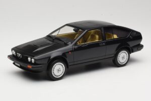 Alfa Romeo GTV6 2.5 Črn Laudoracing-Models 1:18 LM110C Kovina