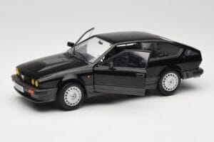 Alfa Romeo GTV6 Črn Solido 1:18 S1802302 Kovina – slika 2 od 8