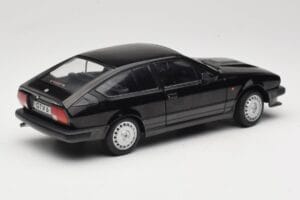 Alfa Romeo GTV6 Črn Solido 1:18 S1802302 Kovina – slika 3 od 8