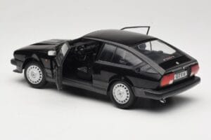 Alfa Romeo GTV6 Črn Solido 1:18 S1802302 Kovina – slika 5 od 8
