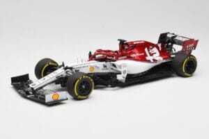 Alfa Romeo Racing C38 #7 K. Raikkonen F1 2019 Minichamps 1:18 110190007 Kovina