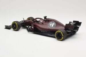 Alfa Romeo Racing C38 #7 K. Raikkonen Valentine's Day Livery Shakedown Fiorano 14th February 2019 Minichamps 1:18 110199907 K – slika 5 od 6