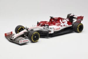 Alfa Romeo Racing C39 #99 A. Giovinazzi Austrian GP 2020 Minichamps 1:18 110200199 Kovina