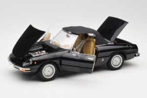Alfa Romeo Spider 916 Veloce Črn Ricko 1:18 32107 Kovina – slika 2 od 8