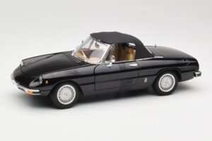Alfa Romeo Spider 916 Veloce Črn Ricko 1:18 32107 Kovina