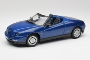 Alfa Romeo Spider 916 Periwinkle Modra Maisto 1:18 50308 Kovina
