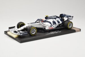 AlphaTauri Honda AT01 #10 P. Gasly Winner Italian GP 2020 Minichamps 1:18 117200810 Kovina – slika 2 od 6