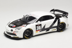 Alpine A110 GT4+ #36 J. Pla / J. Gilbert / J-M. Leandri Ultimate GT Endurance Cup 2024 Otto 1:18 OT1201 Smola