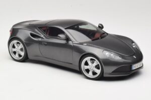 Artega GT Grey Metallic Revell 1:18 09024 Kovina – slika 6 od 8