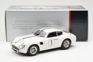 Aston Martin DB4 GT Zagato #1 24 Hours of Le Mans 1961 CMC 1:18 M-139 Kovina – slika 6 od 6