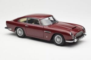 Aston Martin DB5 Dubonnet Rdeč AUTOart 1:18 70213 Kovina – slika 6 od 8