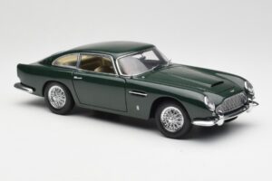 Aston Martin DB5 RHD Zelen AUTOart 1:18 70024 Kovina – slika 6 od 8