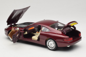 Aston Martin DB7 Rdeč Guiloy 1:18 67550 Kovina – slika 5 od 8