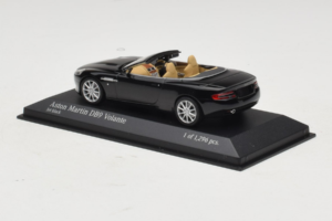 Aston Martin DB9 Kabriolet Črn Minichamps 1:43 400137330 Kovina – slika 3 od 4