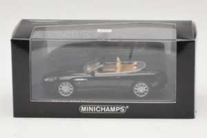 Aston Martin DB9 Kabriolet Črn Minichamps 1:43 400137330 Kovina – slika 4 od 4