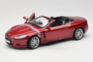 Aston Martin DB9 Volante Rdeč Solido 1:18 8163 Kovina – slika 2 od 8