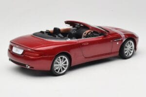 Aston Martin DB9 Volante Rdeč Solido 1:18 8163 Kovina – slika 3 od 8