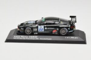 Aston Martin DBRS9 #22 Barwell Motorsport A. Needell FIA GT3 European Championship Spa 2006 Minichamps 1:43 400061322 Kovina