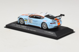 Aston Martin DBRS9 Gulf #92 T. Enge / Lechner VLN 250 Nurburgring 2008 Minichamps 1:43 400081392 Kovina – slika 3 od 4