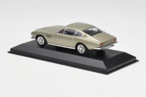 Aston Martin DBS Srebrno Zelena Metalik Minichamps 1:43 400137600 Kovina – slika 3 od 4