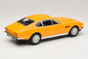 Aston Martin DBS Rumena GT Spirit 1:18 GT079 Smola – slika 2 od 6