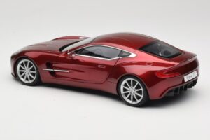 Aston Martin One-77 Diavolo Red AUTOart 1:18 70245 Kovina – slika 7 od 8