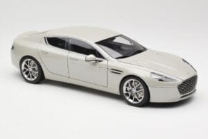 Aston Martin Rapide S Silver Fox AUTOart 1:18 70258 Kovina – slika 6 od 8