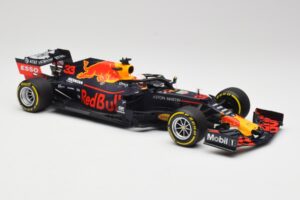 Aston Martin Red Bull Racing RB15 #33 M. Verstappen Winner Brazil GP 2019 Minichamps 1:18 110191933 Kovina – slika 4 od 6