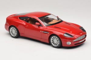 Aston Martin V12 Vanquish Rdeč Bburago 1:18 33334063 Kovina – slika 6 od 8
